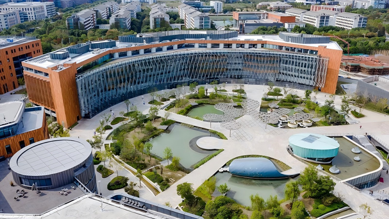 西交利物浦大學